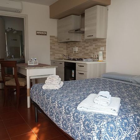 Tigullio Vacations Panoramica Apartments Lavagna Extérieur photo