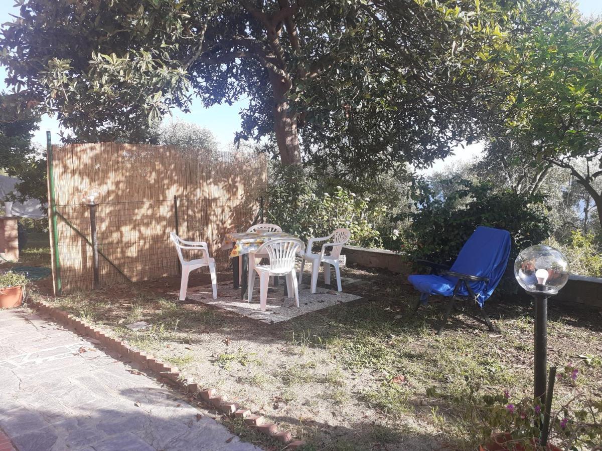 Tigullio Vacations Panoramica Apartments Lavagna Extérieur photo