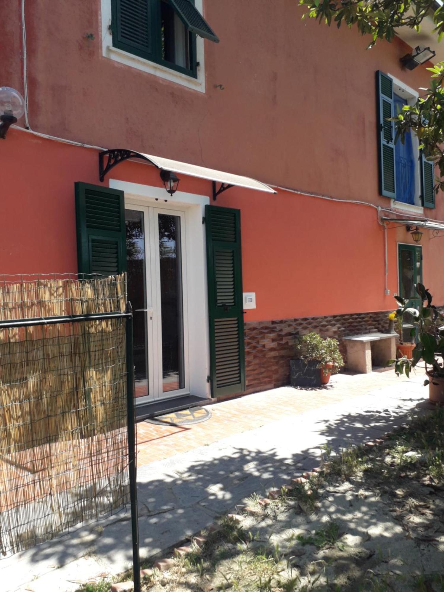 Tigullio Vacations Panoramica Apartments Lavagna Extérieur photo