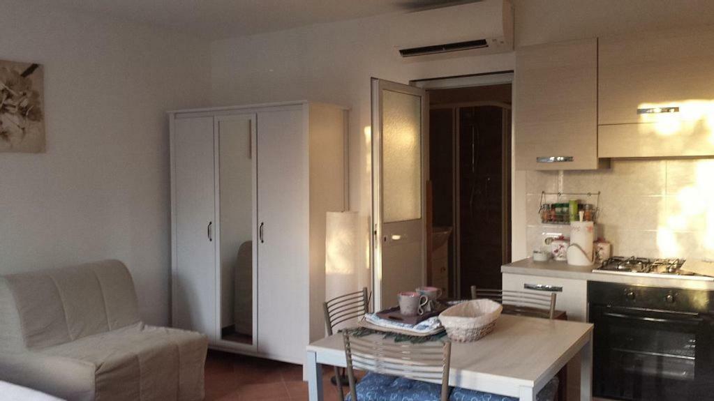 Tigullio Vacations Panoramica Apartments Lavagna Extérieur photo
