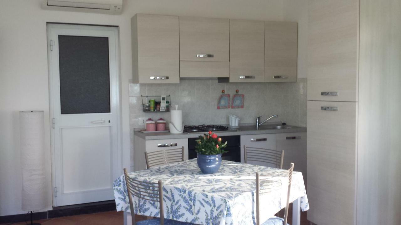 Tigullio Vacations Panoramica Apartments Lavagna Extérieur photo